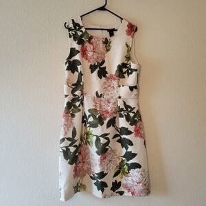 Floral Print Sleeveless Mini Dress